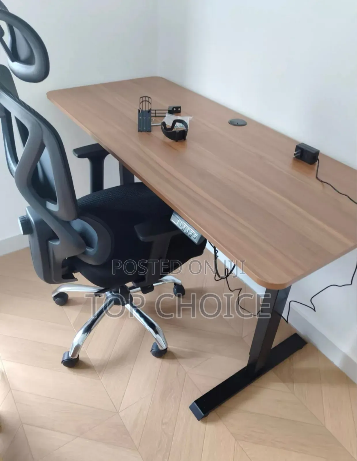 Electric Table 1.4m