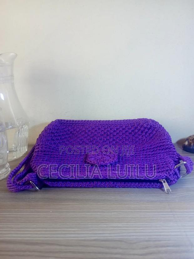 Ladies Crochet Handbags - thumbnail 3
