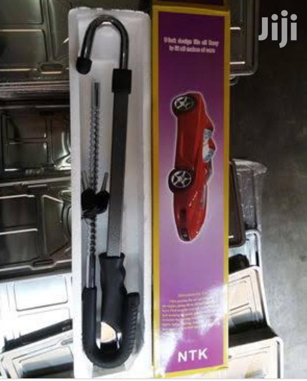 Heavy Duty Steering To Gear Pedal Locks