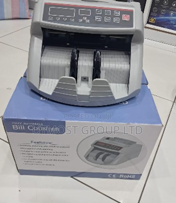 Reliable Money Counter With Batch and Add Function - main view