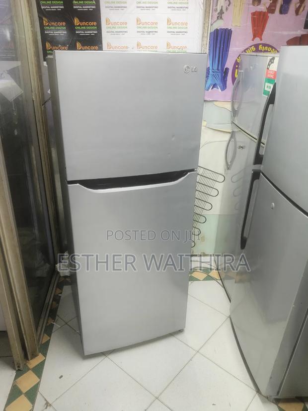 Lg Digital Inverter Fridge Well Maintained on Sale