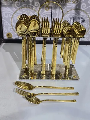 36pcs Gold Cutlery Set With Unique Stand