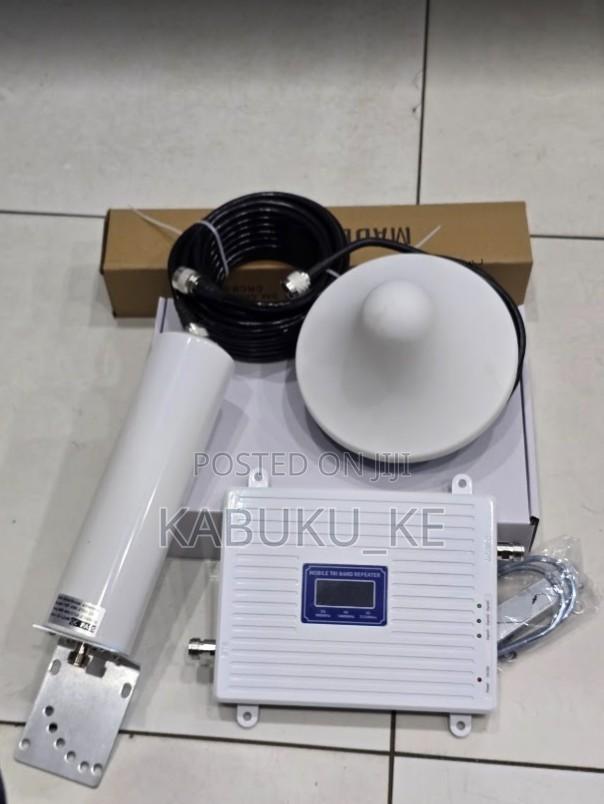 Phone Cellular Network Booster - main view