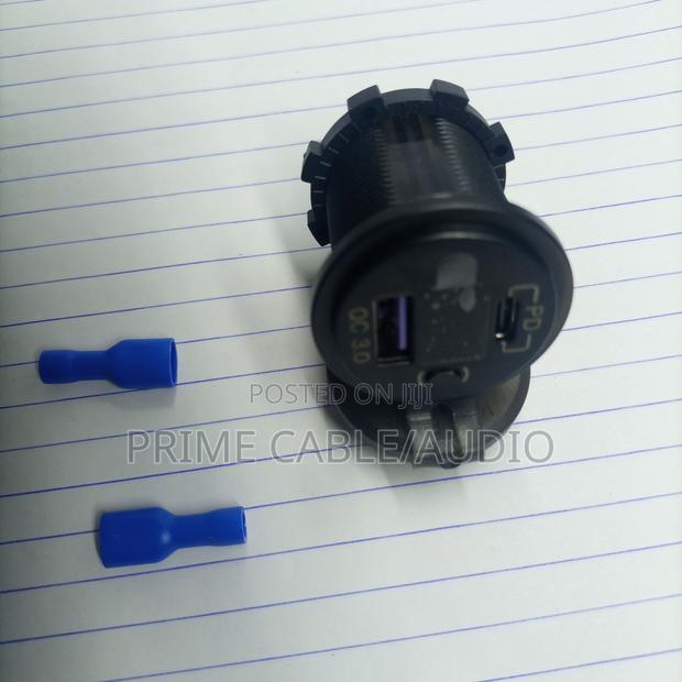 Mounting Chargers Power Delivery(P.D) Usb and Type C - main view