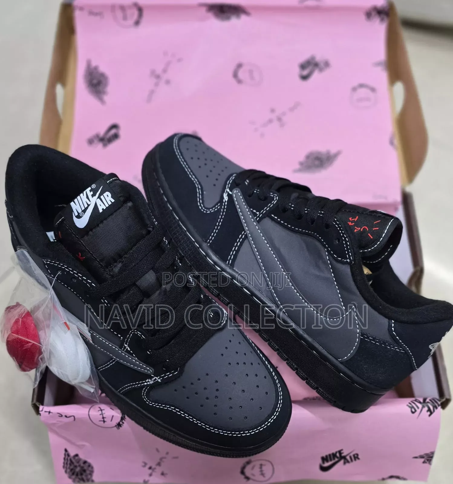 J1 Low Travis Scot