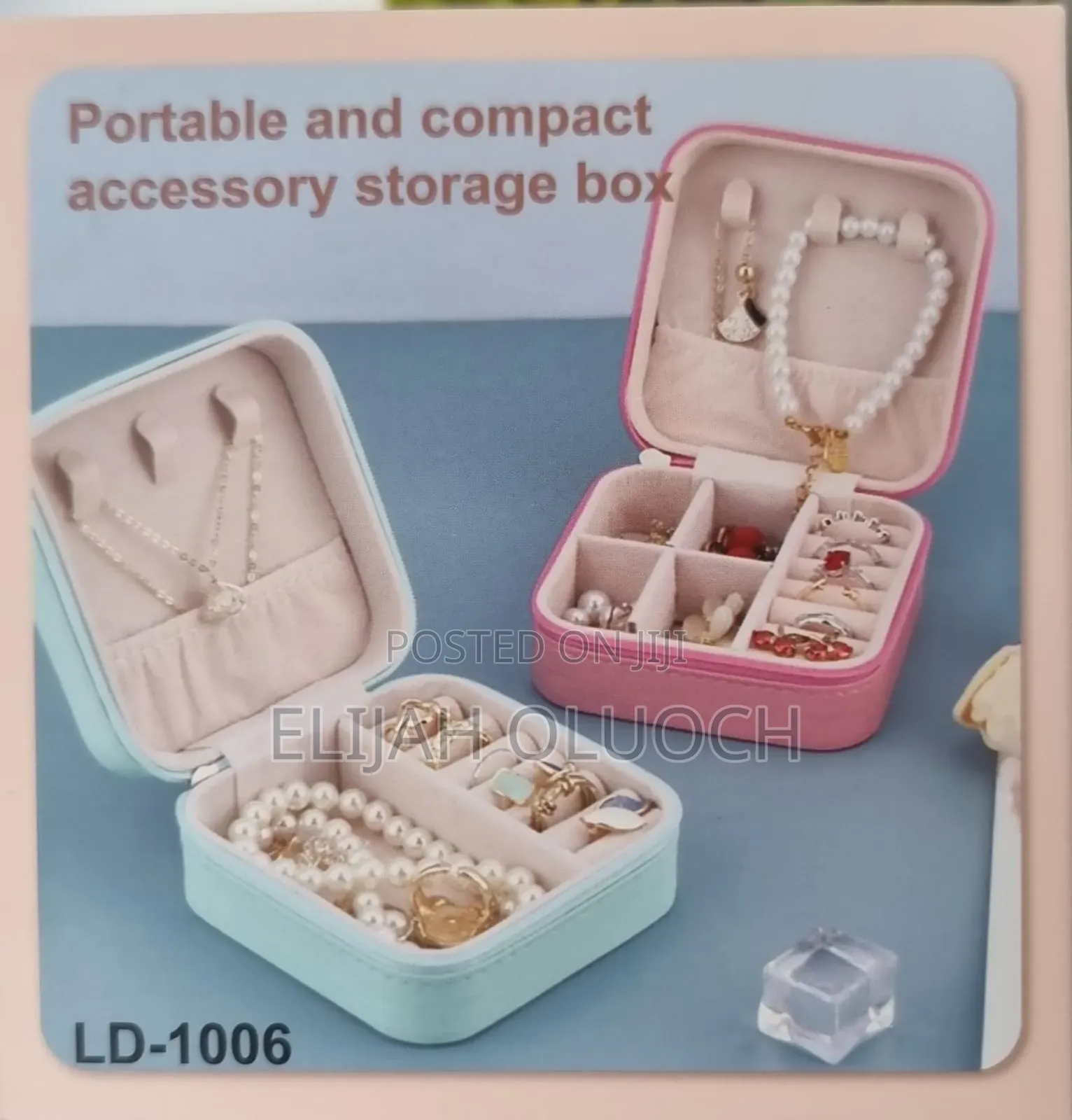 Portable Compact Beauty Accessory Storage Box