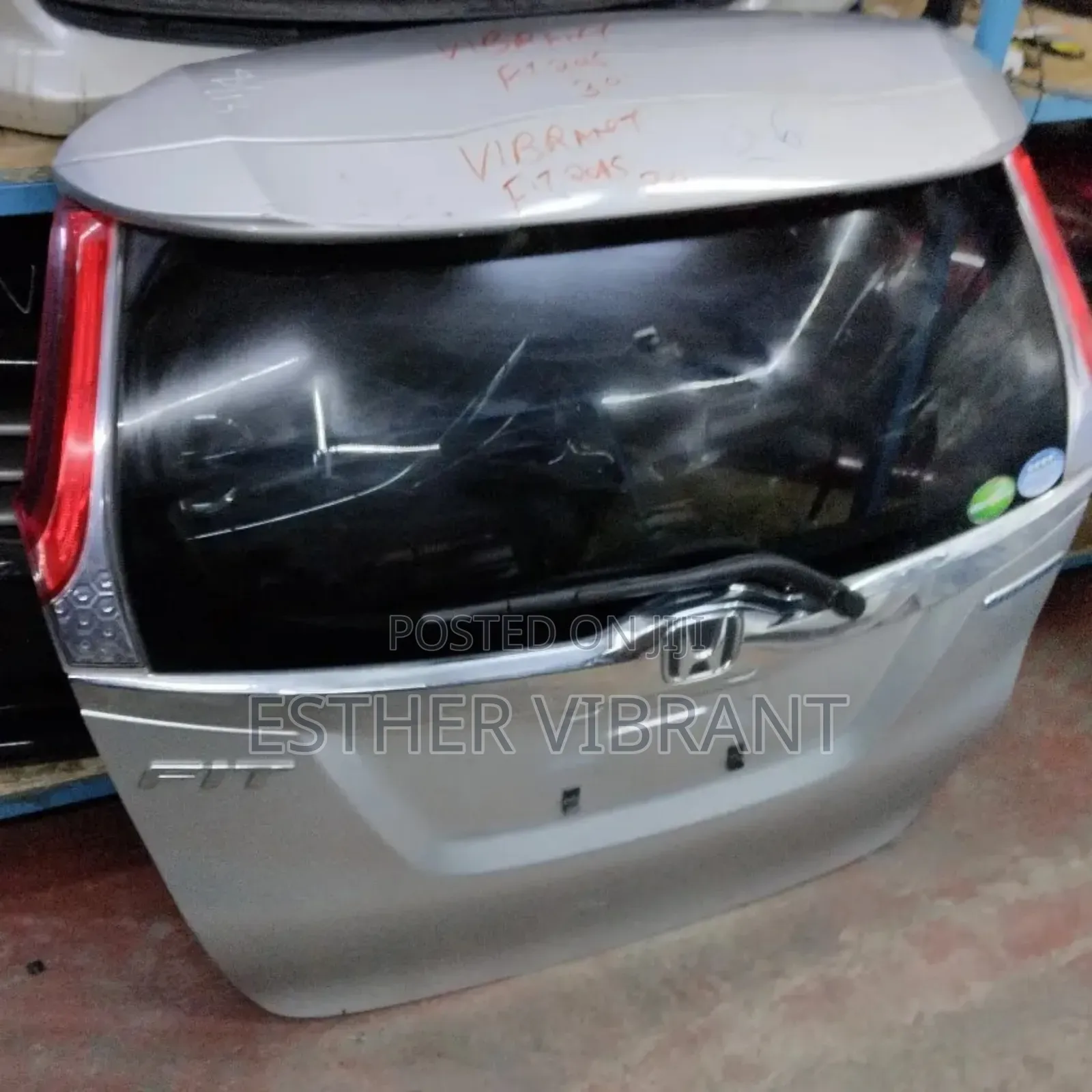 Honda Fit 2015 Boot