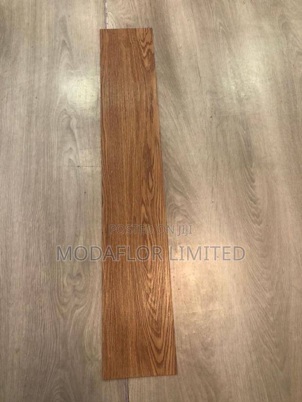 Laminate Vinyl Tiles – Perfect for Every Room - main view
