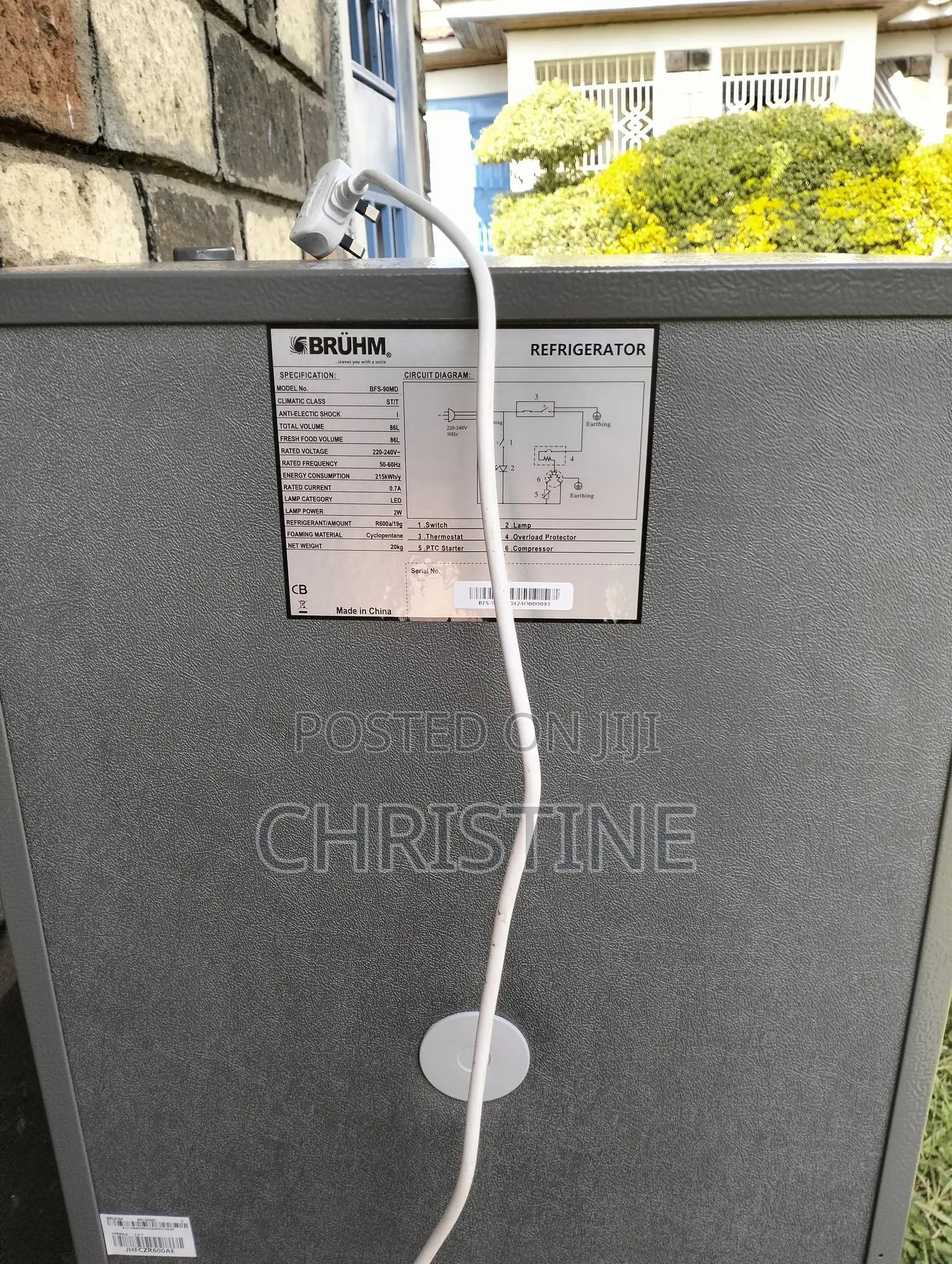 Bruhm Fridge