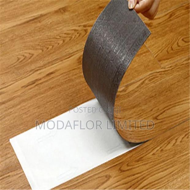Laminate Vinyl Tiles – Easy Installation