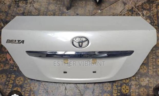 Toyota Belta 2010 Boot