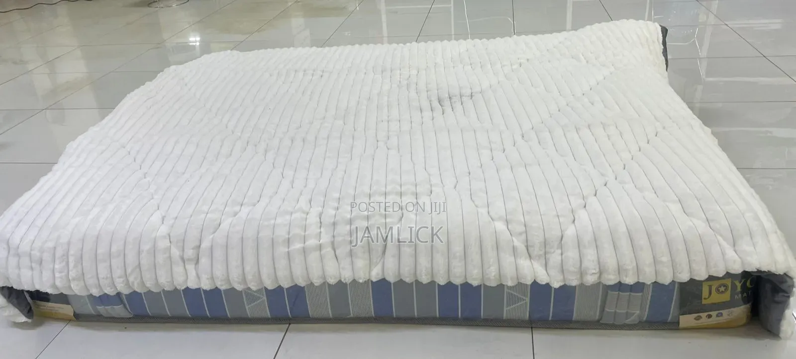 Faux Blanket Set – 2 Pillow Cases + 1 Bedsheet + Duvet –Pt