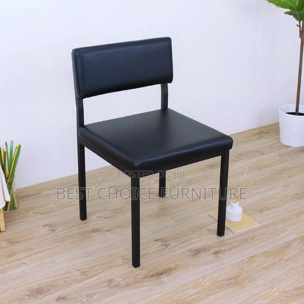 Office Chairs; Modern Office Visitor Chair – Stackable Catalina - thumbnail 4