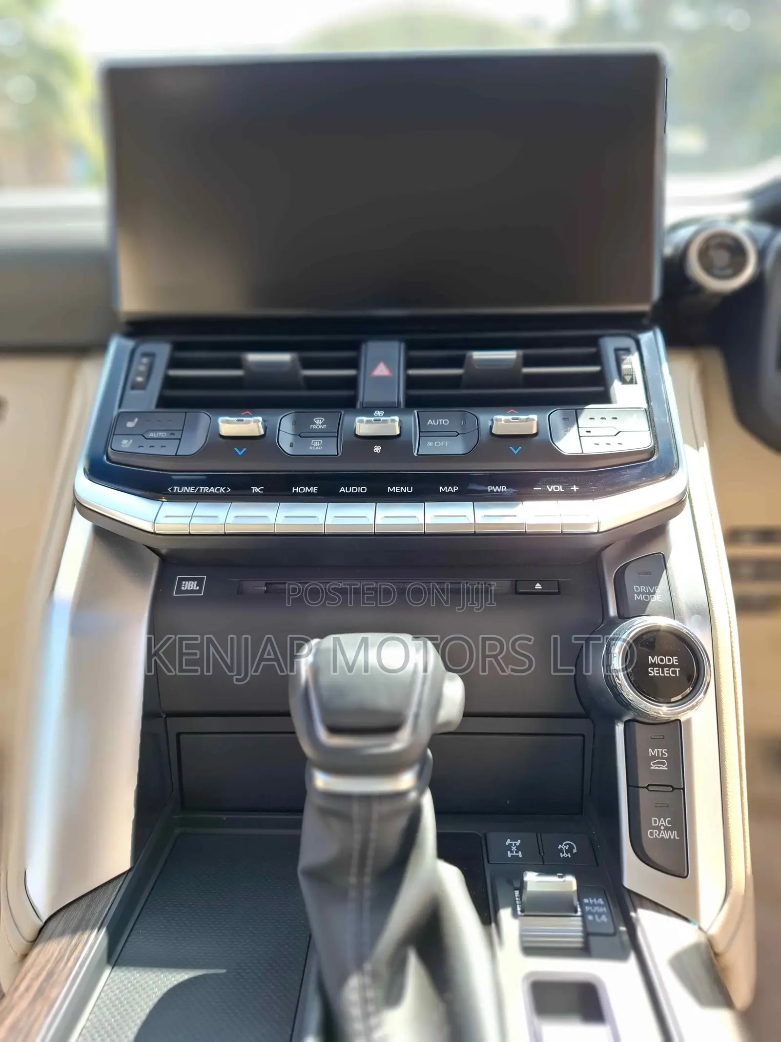 Toyota Land Cruiser 3.5 Petrol 4WD 2022 White