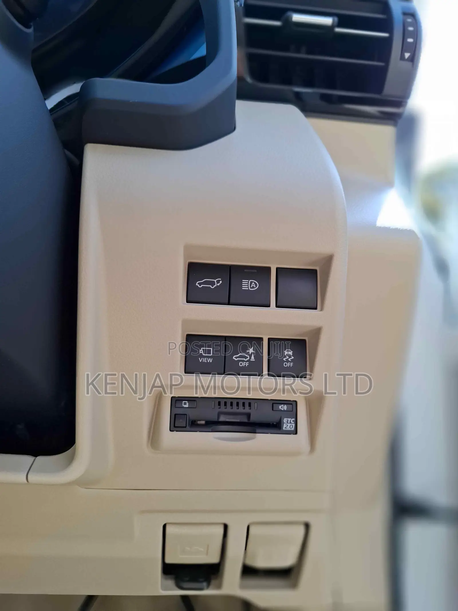 Toyota Land Cruiser 3.5 Petrol 4WD 2022 White