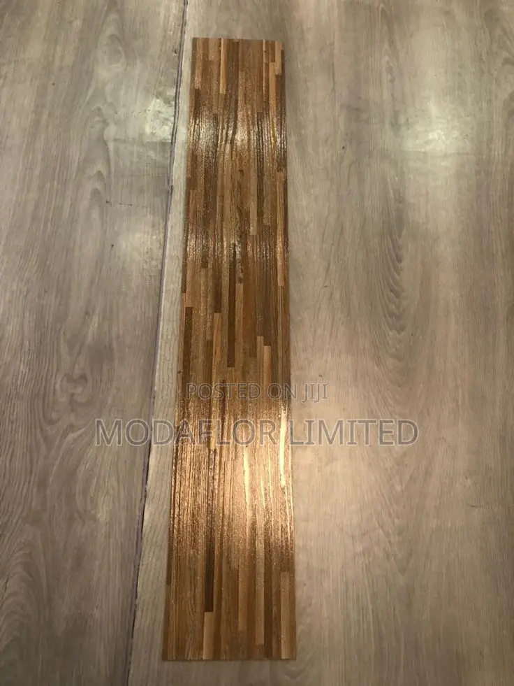 Laminate Vinyl Tiles – Clean Modern Look