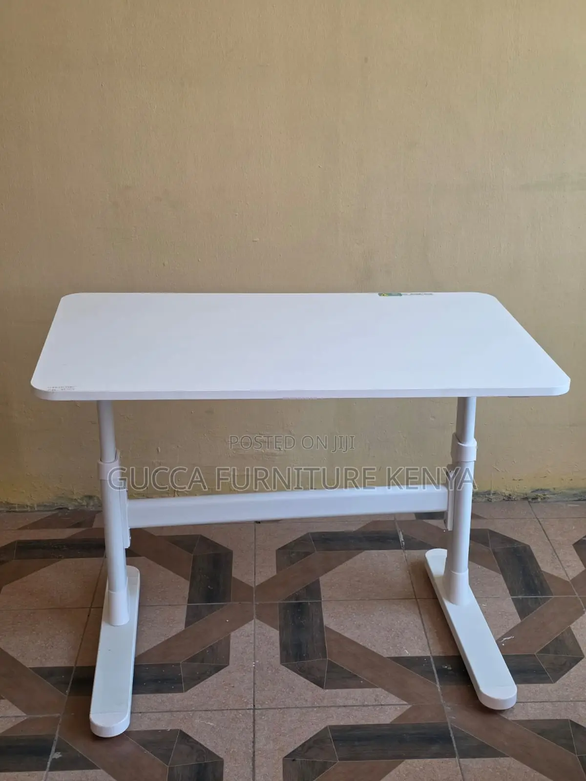 Manual Height Adjustable Standing Desk