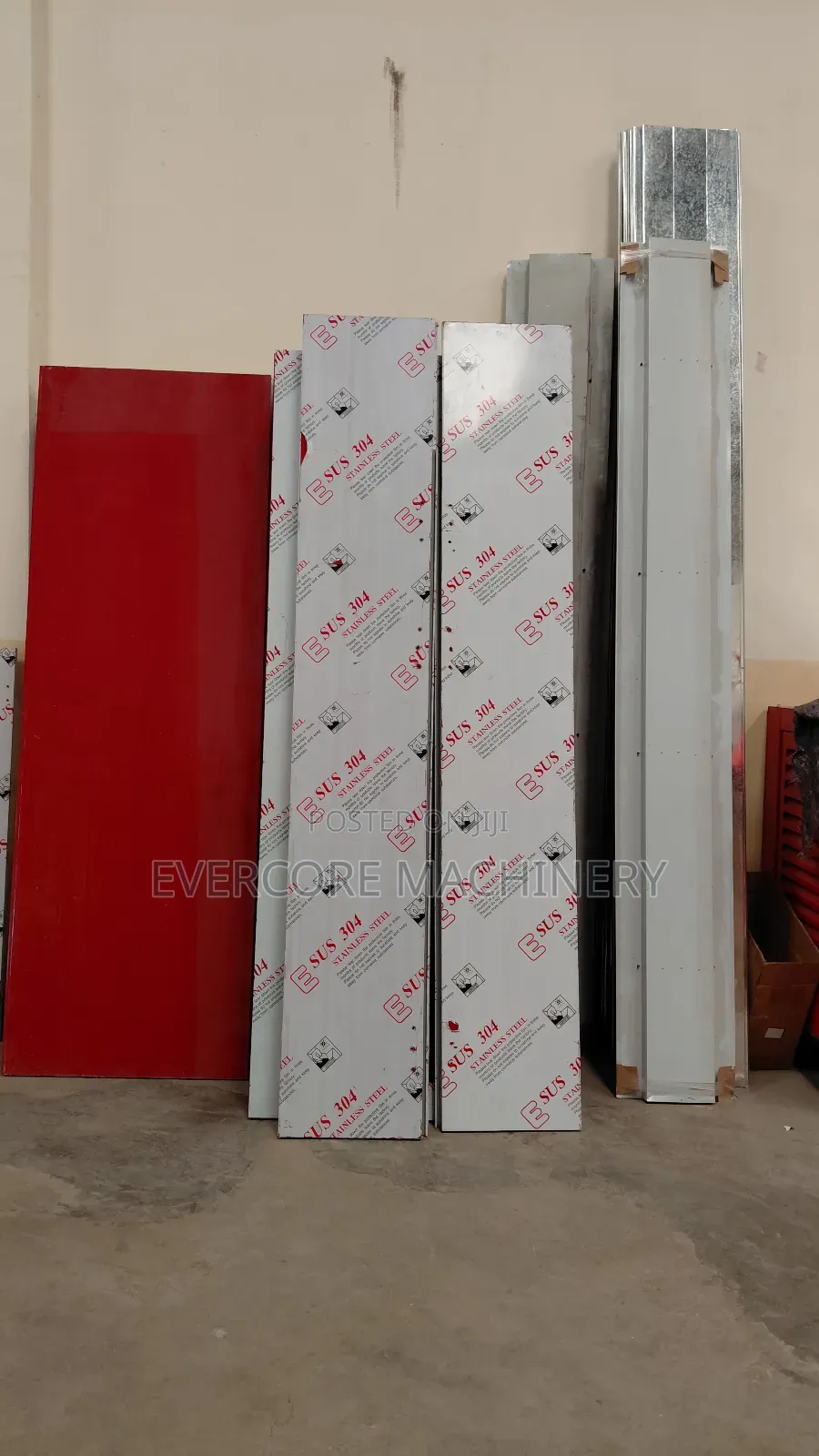 Fully Automatic Vehicle/Car Paint Spray Booth Machine Sunshine Italy.