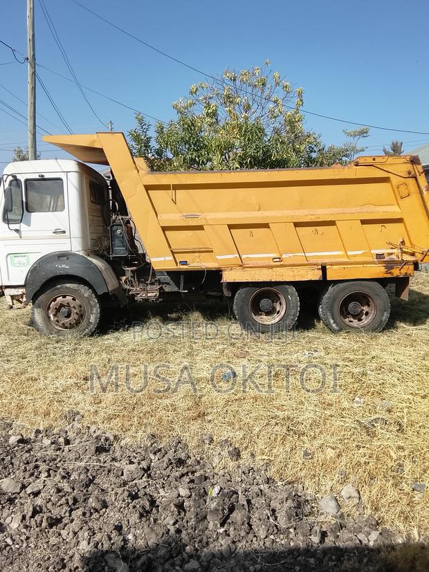 Tata 2516 Tipper - thumbnail 4