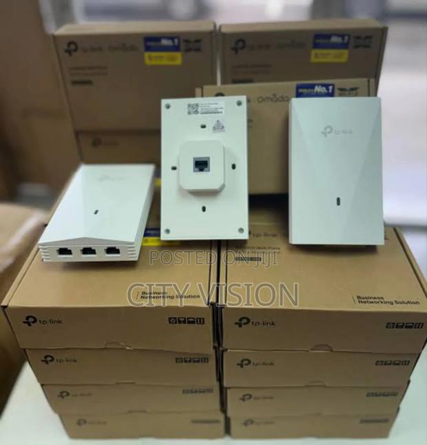 Tp Link Ax3000 Wall Plate Wi-Fi 6 Access Point Tl-Eap655-Wall - main view