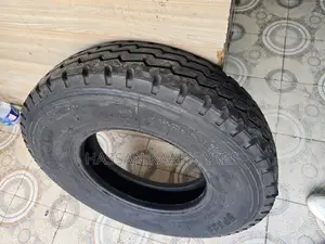 700r16 Sportrak Tyre