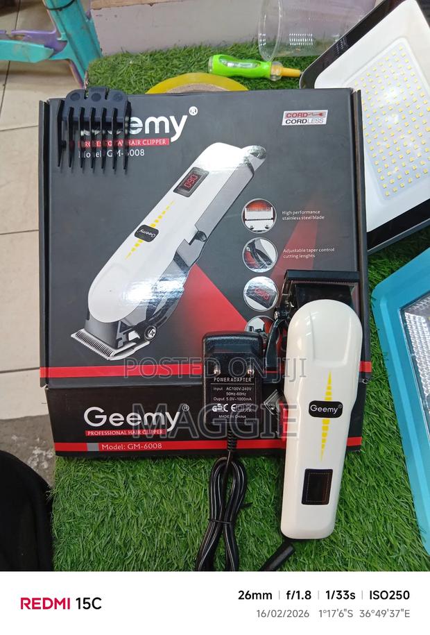 Geemy Professional Hair Clipper Cordless - thumbnail 2