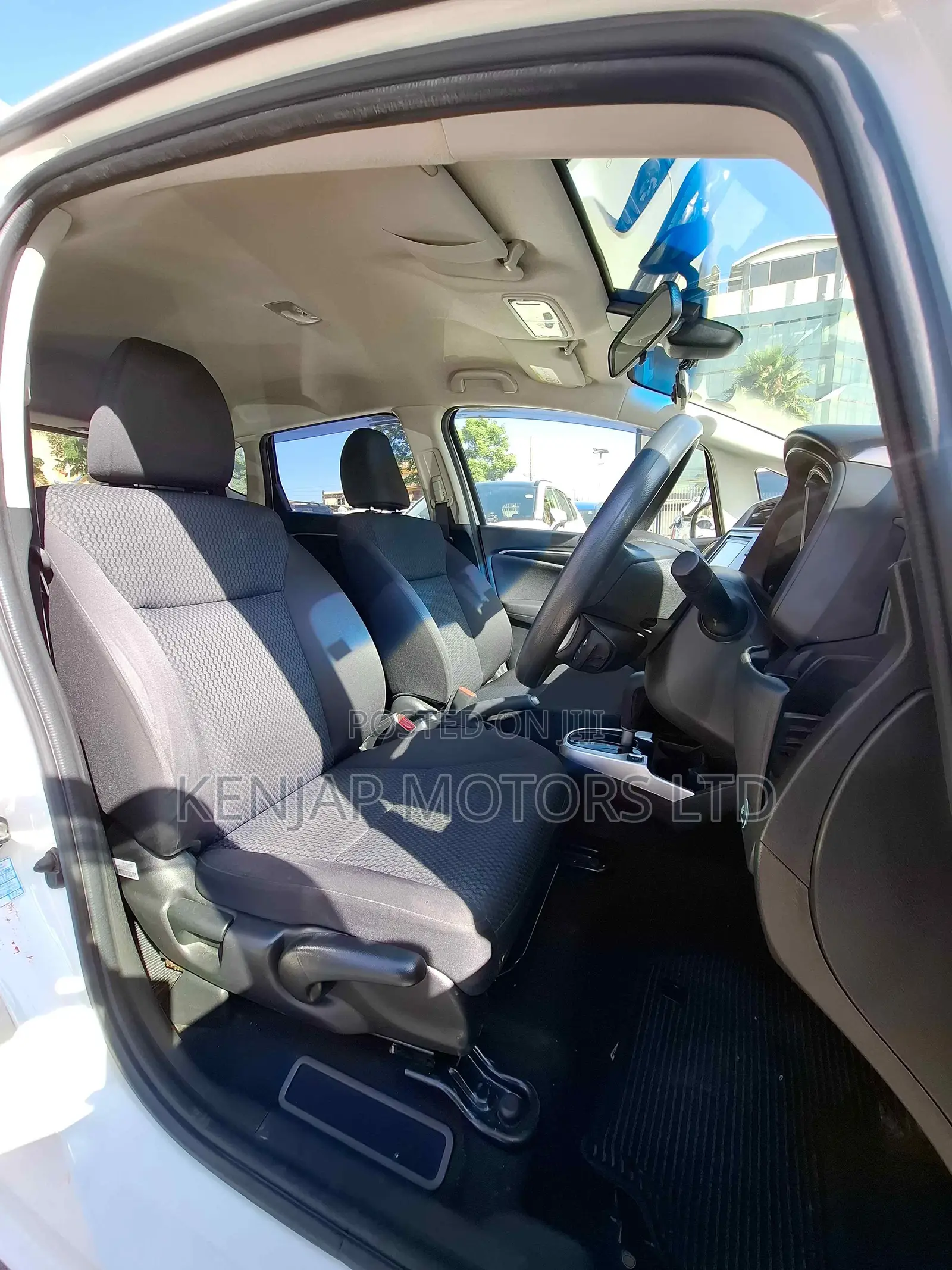 Honda Fit 2018 White