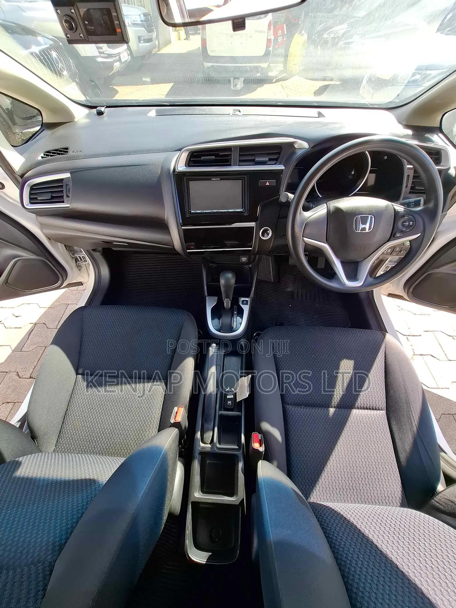 Honda Fit 2018 White