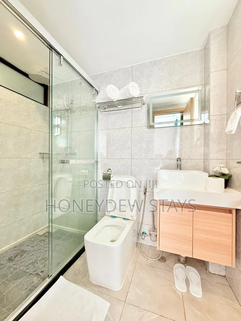 3br Airbnb at Riverside, Westlands