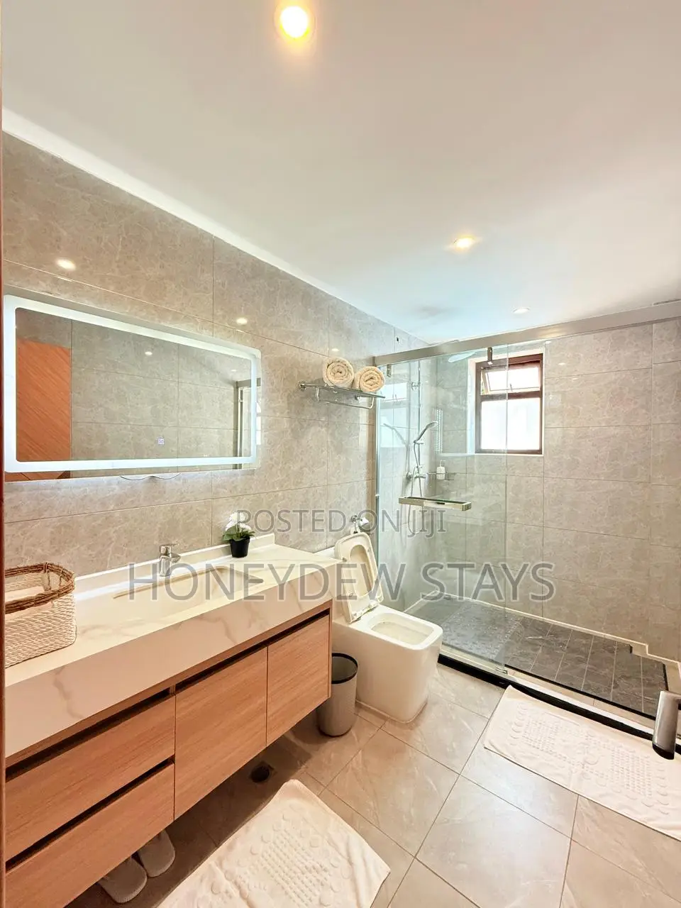 3br Airbnb at Riverside, Westlands