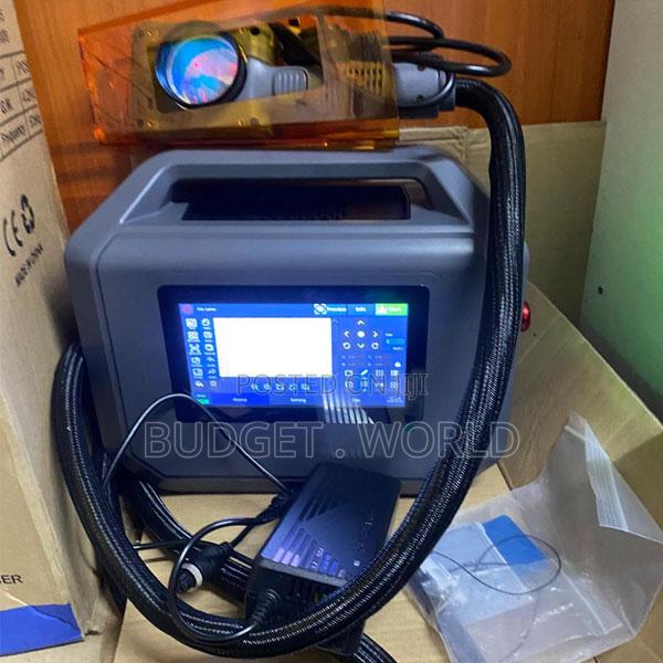 Portable 30w Fiber Laser Engraving Machine With LCD Control Panel - main view