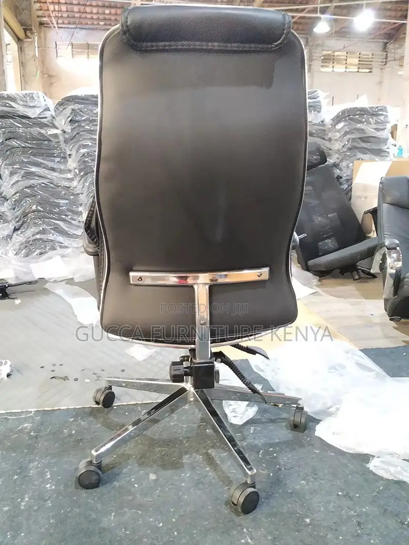 Manager Leather Swivel Executive Office Chair