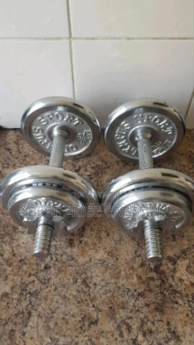 Pair 7.5kgs New 15kgs Dumbells