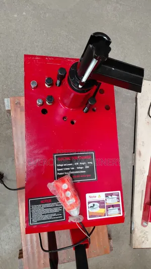 Heavy Duty Electric Simple Truck Tyre Changer Remote Controlled.