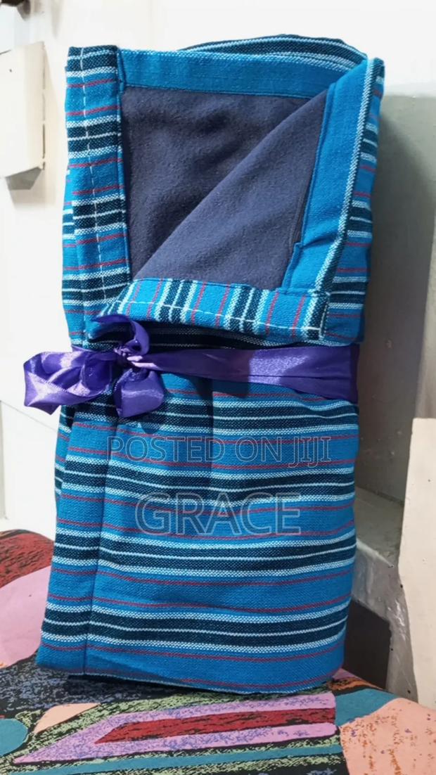 Fleeced Masai Blanket - thumbnail 12