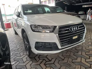Audi Q7 2019 White