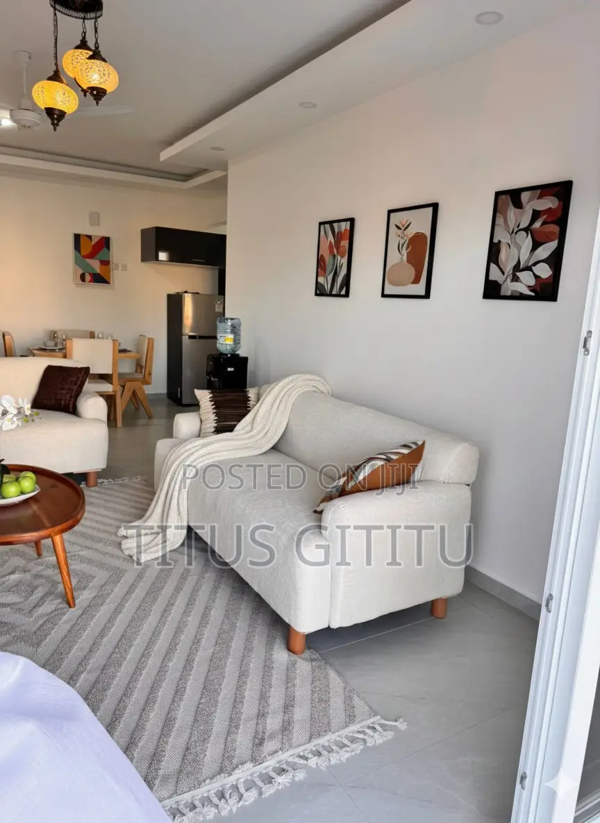 Sea View 2 Bedroom Airbnb Nyali | Luxury With Swimming Pool | Beach |