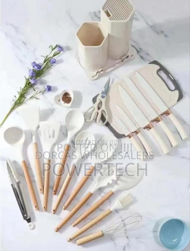 Colour White New -19pcs Silicone Spoons - main view