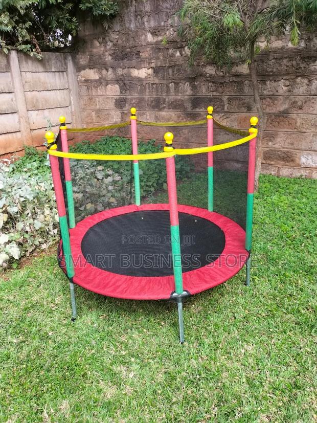 4feet Trampoline - thumbnail 2