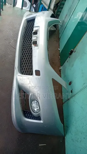 Toyota Crown 2008/2010 Front Bumper