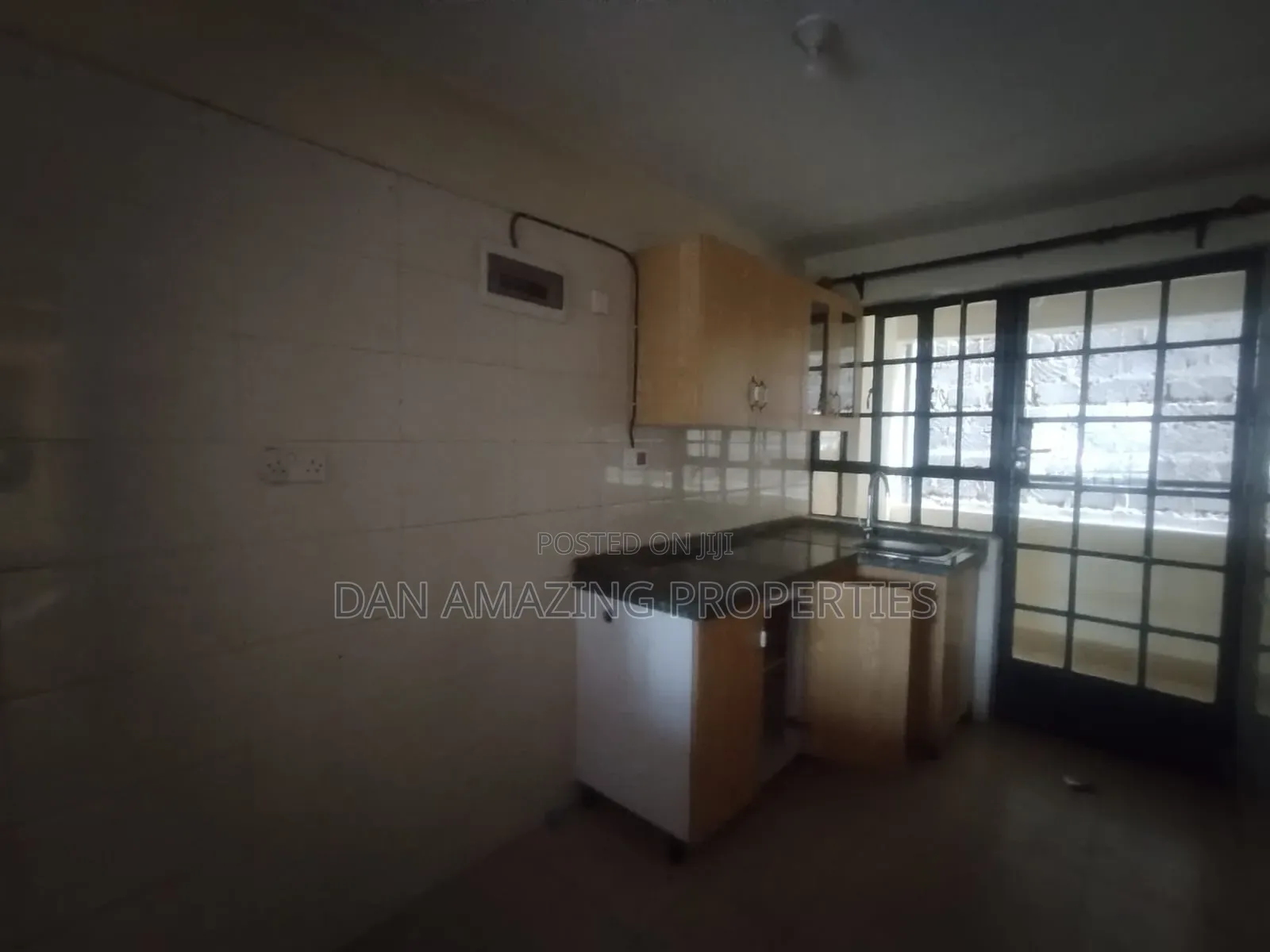 3bdrm Apartment in Karen Village, Kerarapon for rent