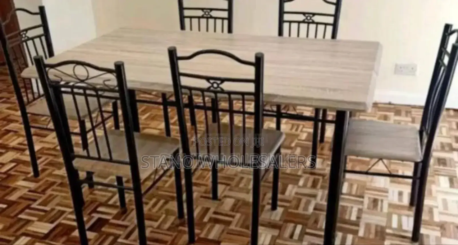 Marbe Wood 6 Sitter Dinning Table