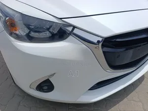 Mazda Demio 2019 White