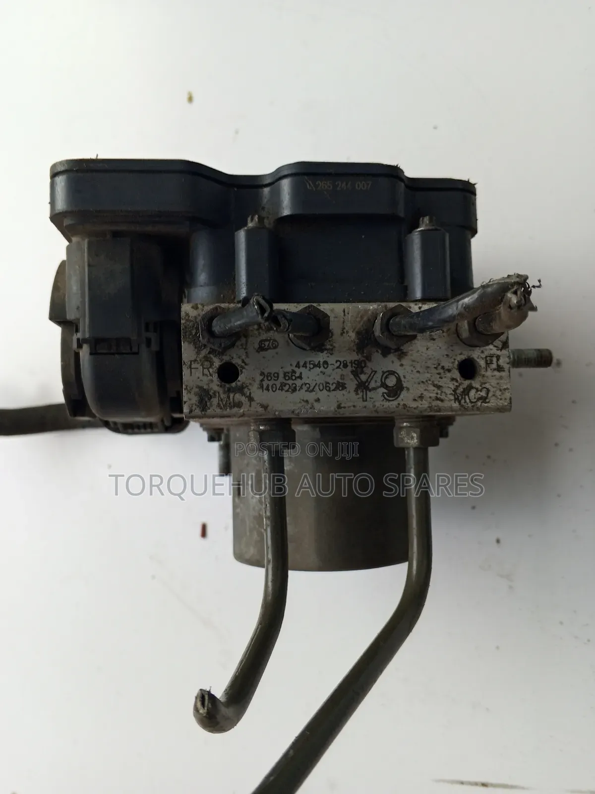 Toyota Noah/Voxy 2014 Abs Actuator (Y9)