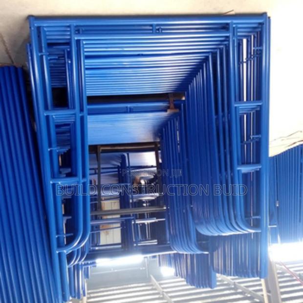 H Frame Construction Ladders/ Scaffolding Ladders. - thumbnail 3
