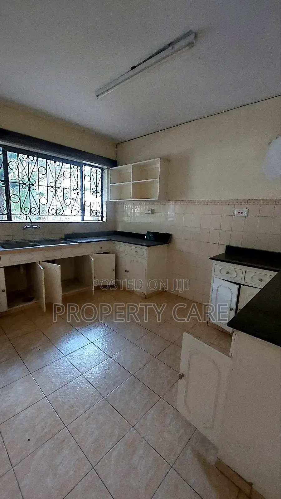 3bdrm Apartment in Kilimani for rent