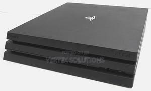 Ps 4 Pro Chipped - thumbnail 2