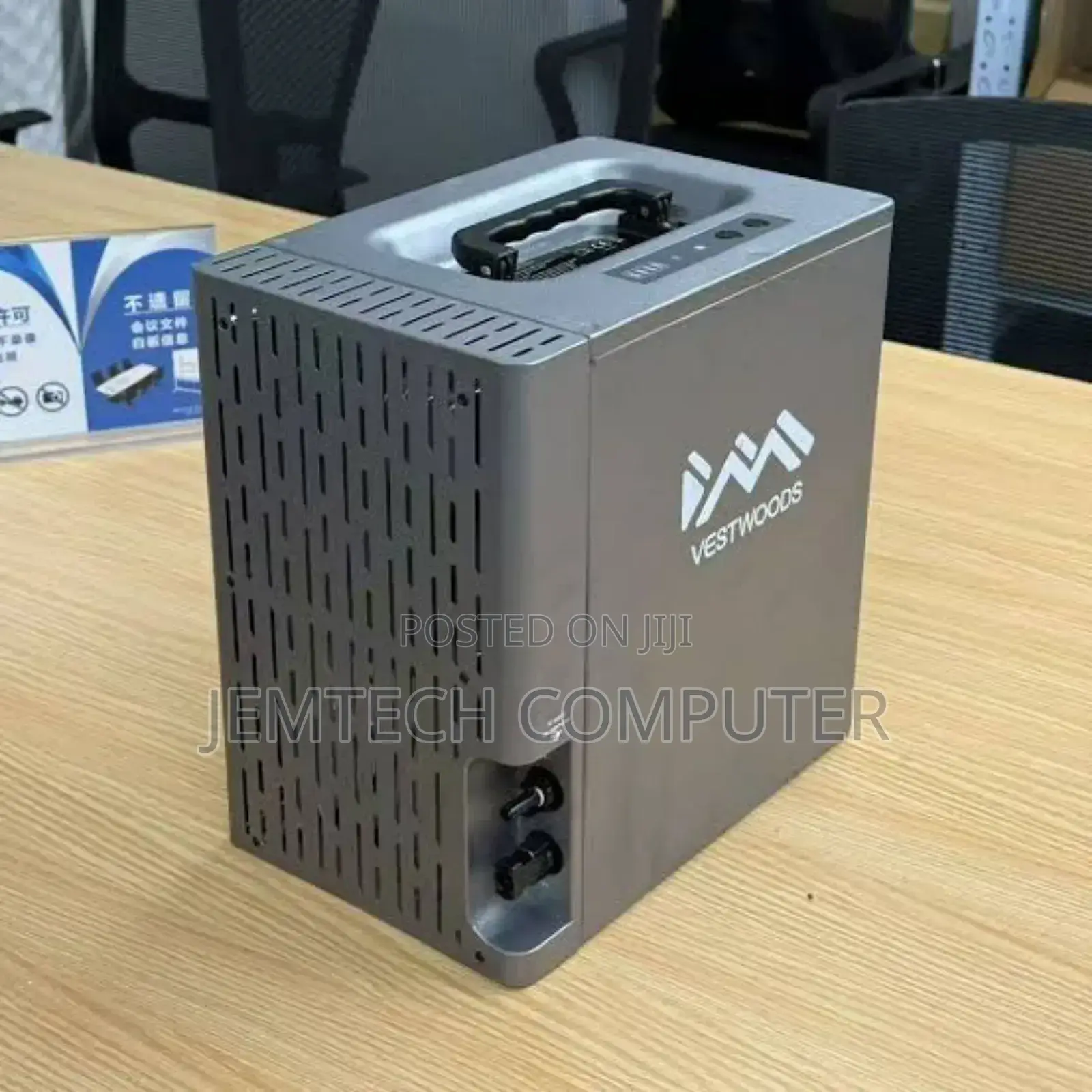 Vestwood Portable Power Station (2009.6wh / 1000w Ac Max Output)