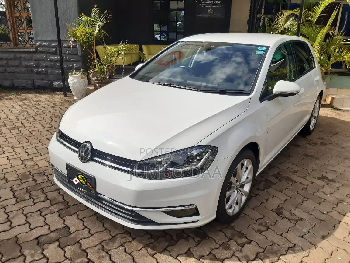 Volkswagen Golf TSI SE FWD 2018 White