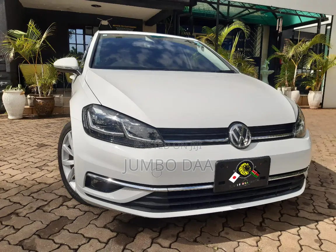 Volkswagen Golf TSI SE FWD 2018 White